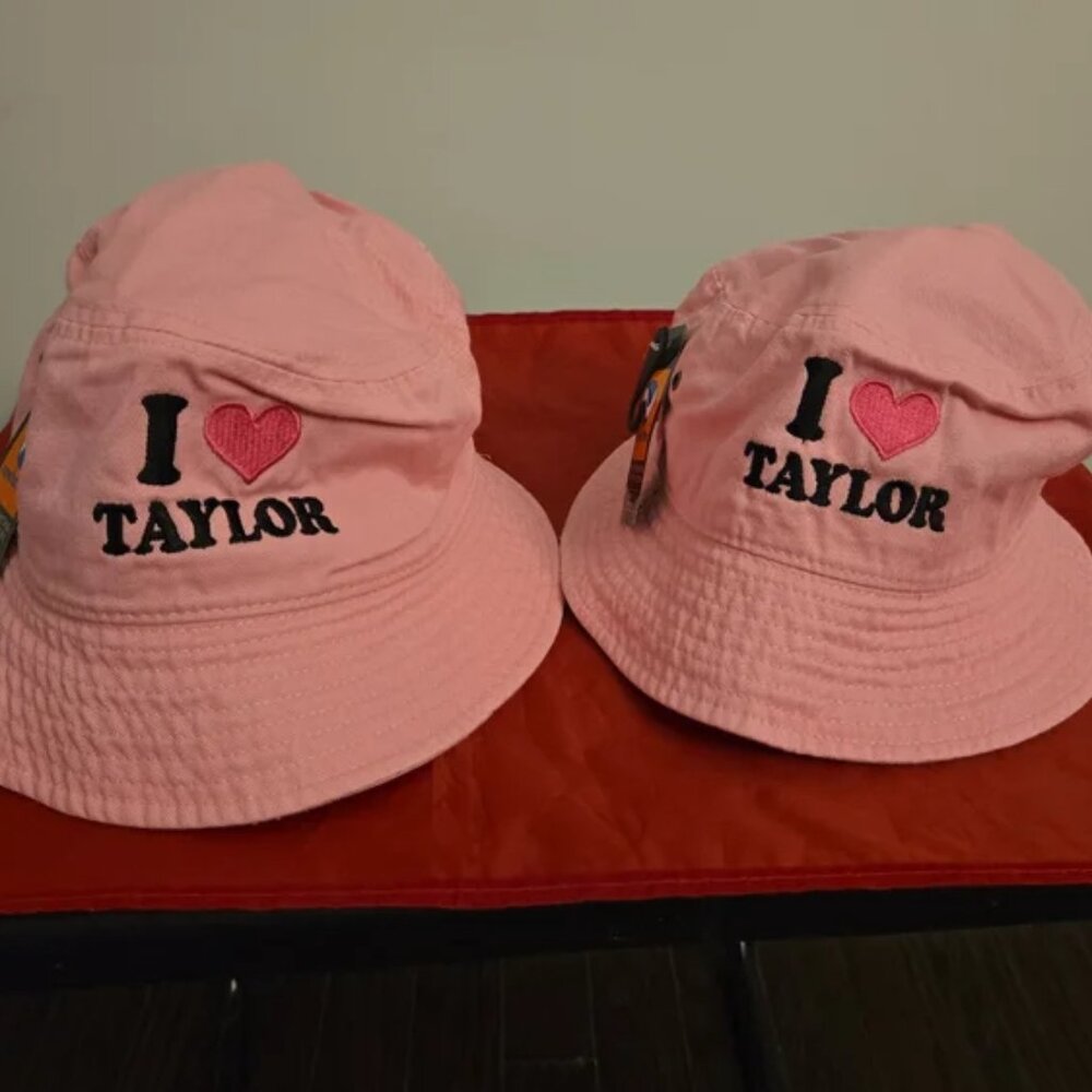 I ❤️ TAYLOR” Embroidered Bucket Hat – PINK Cotton, Handmade Fan Favorite